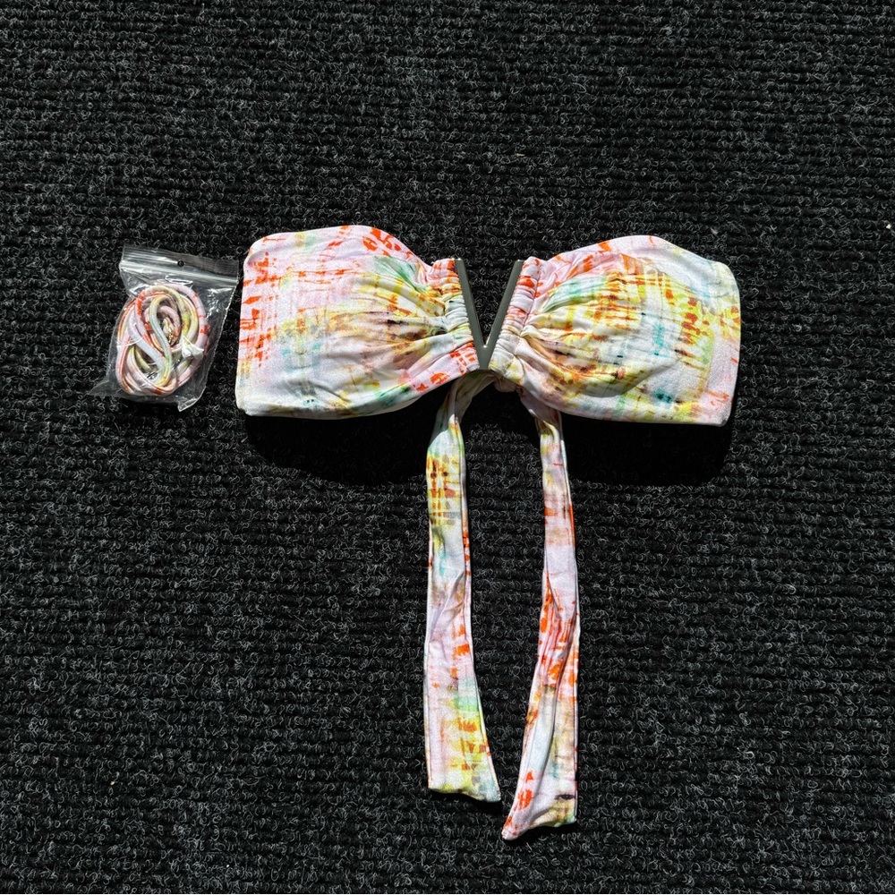 VS tie dye bandeau top - Picture 2 of 6